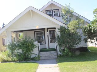 214 4th Ave SE, Jamestown, ND 58401