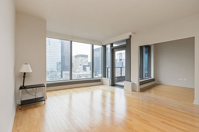 1st image of 60 E Monroe St Unit 2906