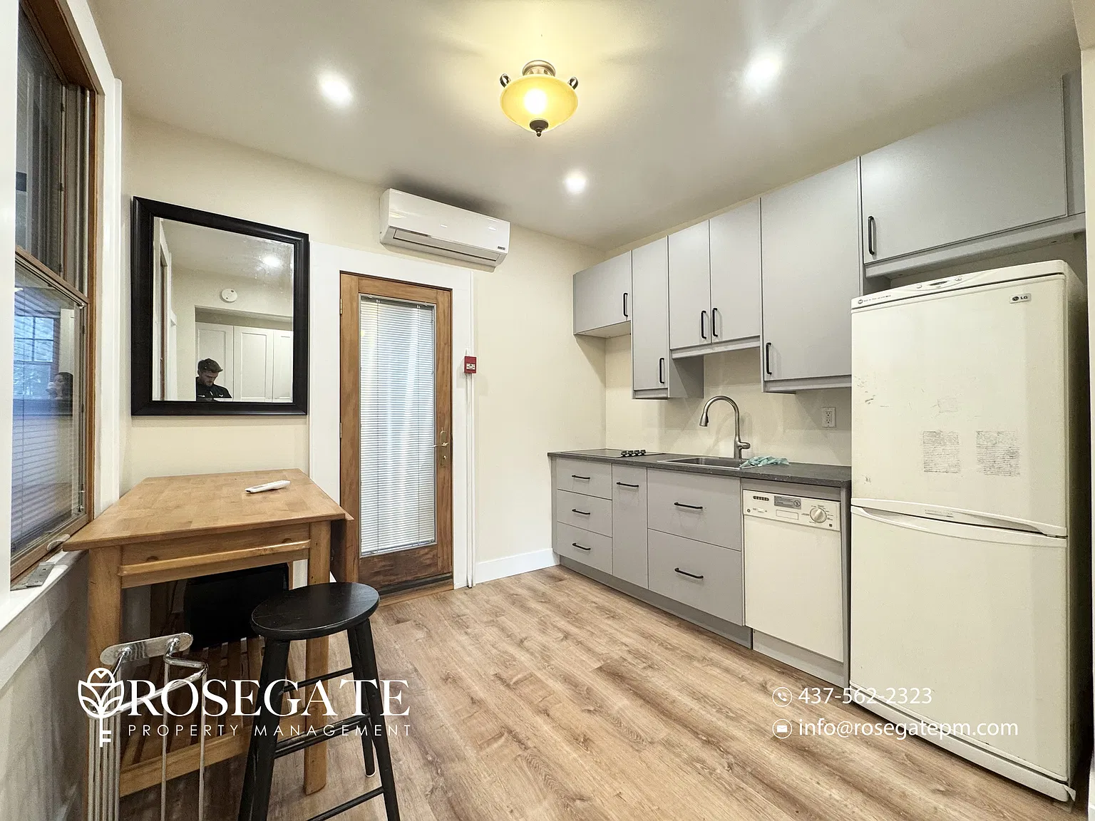13 Gore Vale Avenue Toronto — Photo 2