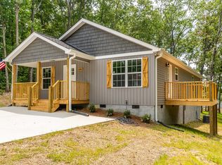 2984 Rebecca Cir, Rocky Face, GA 30740