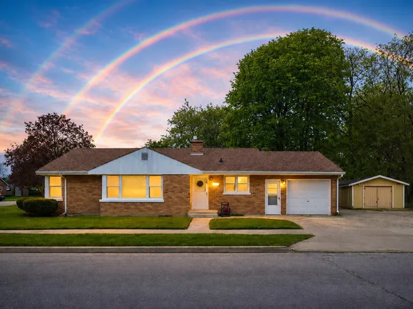 1645 Jackson St, North Chicago, IL 60064