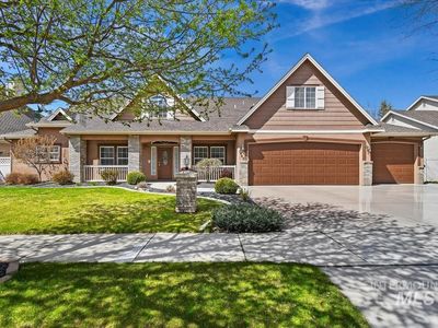 5463 N Chopin Ave, Meridian, ID, 83646