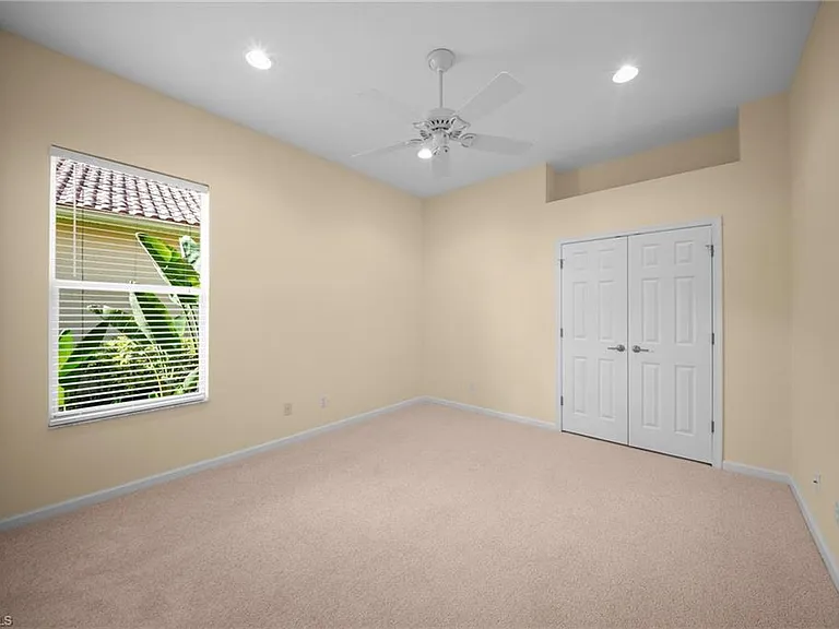 7914 Founders Cir — Photo 10