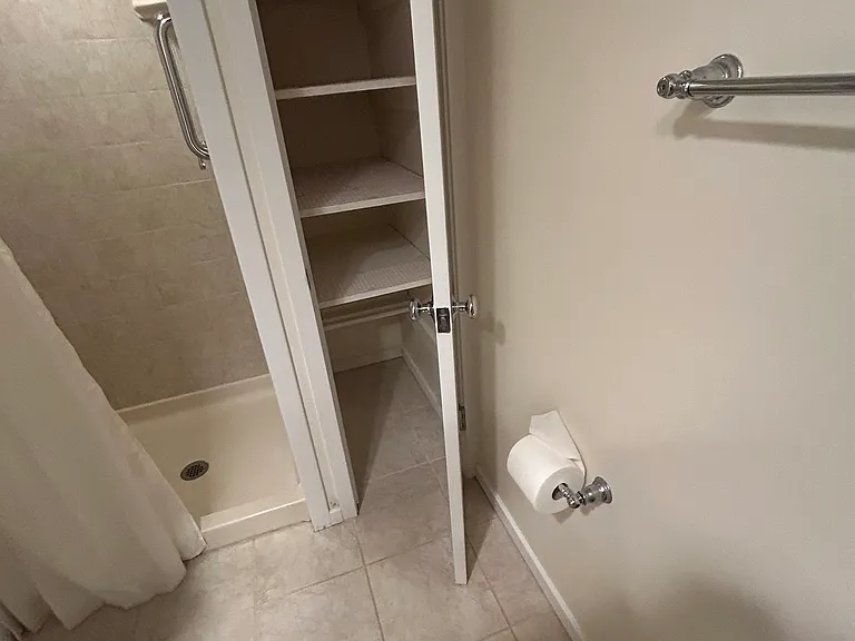 419B Heritage Vlg — Photo 37