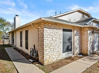 2044/2046 Redwing Way, Round Rock, TX 78664