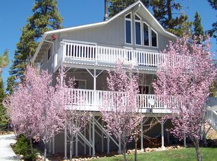 39659 Flicker Rd, Fawnskin, CA 92333