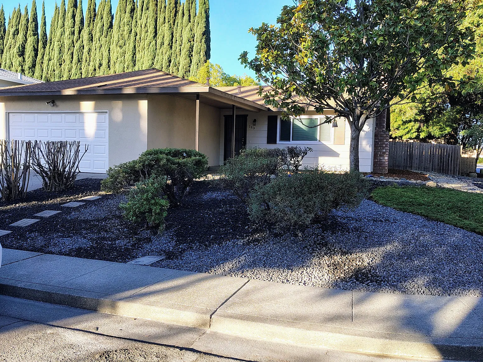 3 bed, 1438 sqft, $2,875 — Photo 2