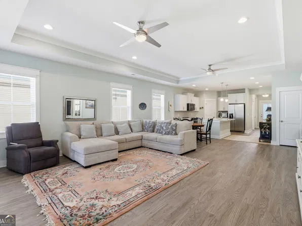141 Mallory Pl, Pooler, GA 31322