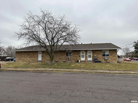 2nd image of 200 Cypress St