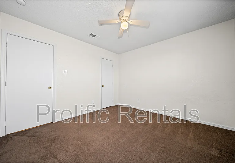 3211 Tom Lockett Dr — Photo 17