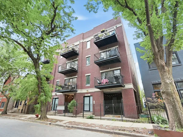 524 N Hermitage Ave APT 2, Chicago, IL 60622