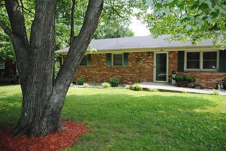 1st image of 103 Farmers Ln