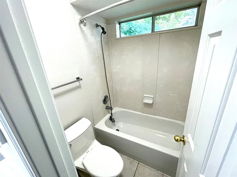 71 E Hobbit Glen Dr — Photo 13
