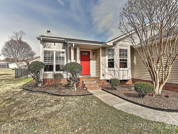 2nd image of 12900 Indian Hills Ln