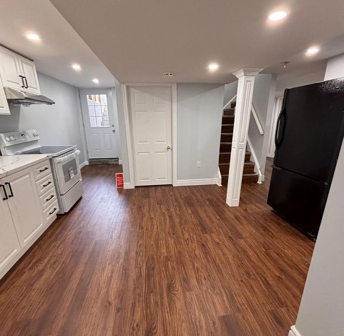 2 bed, $1,749 — Photo 1