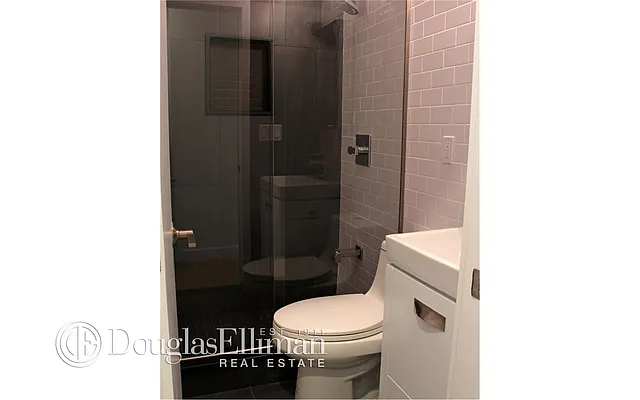 Rented by Douglas Elliman | media 21