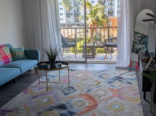 3665 NE 167th St APT 301, North Miami Beach, FL 33160