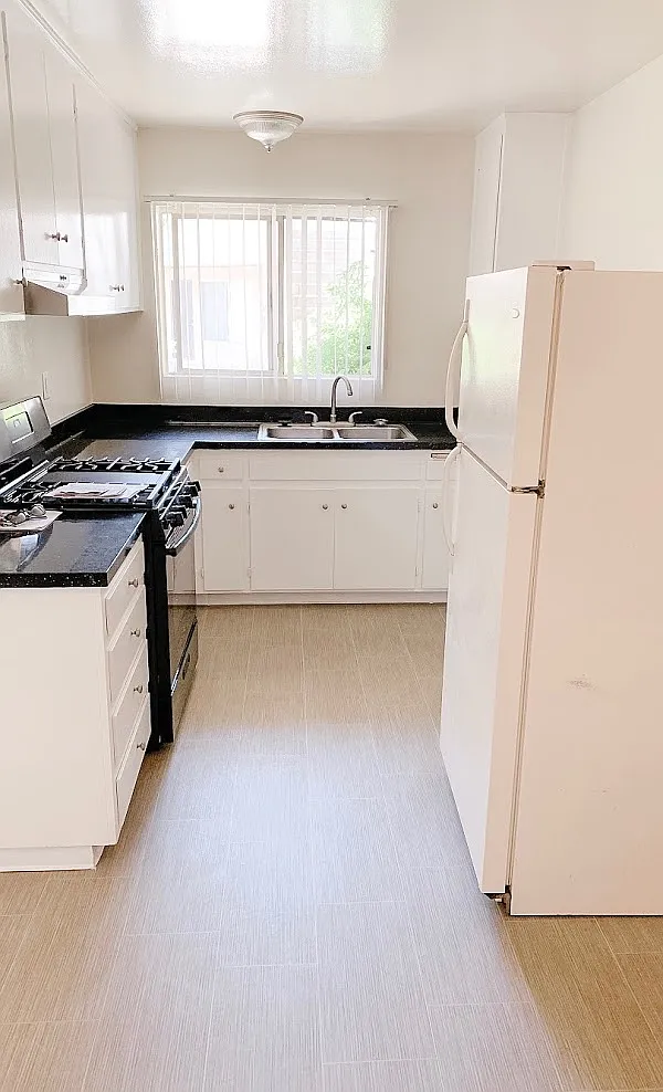Serra Bella Apartments - 2670 MVD 2A — Photo 3