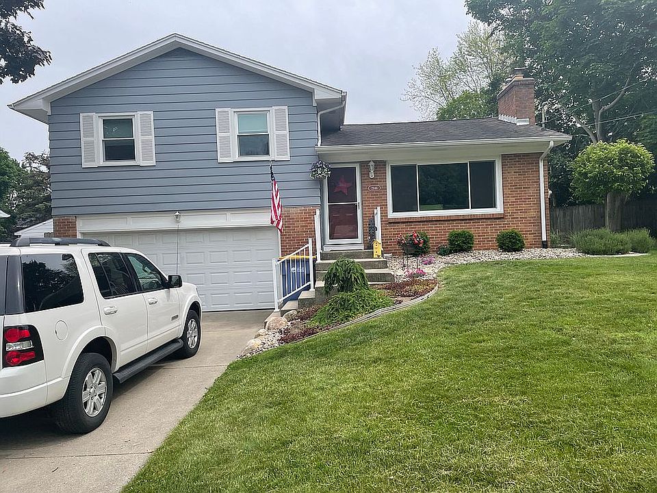 1st image of 2846 Hollis Dr NE