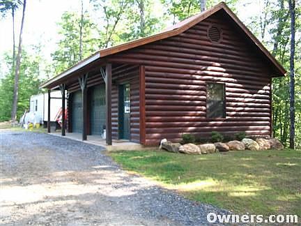 2 BAY DETACHED GARAGE WITH OFFICE & STORAGE