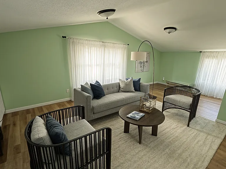420 Herschel St #5 — Photo 5