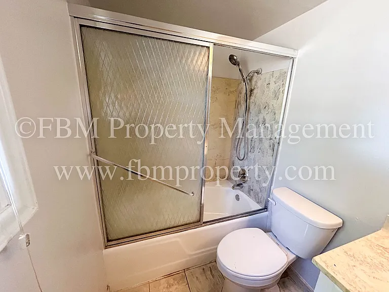 2200 Country Club Rd #A — Photo 6