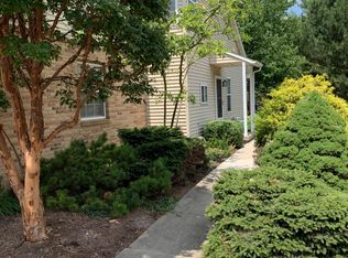 104 Misty Cv, Savoy, IL 61874