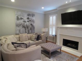 16 Annapolis Ct, Houston, TX 77005