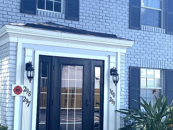 Entry way to condo.
