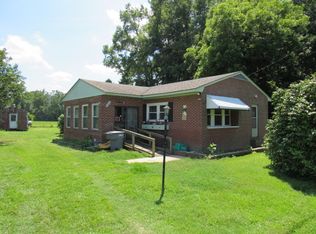 301 White St, Conway, NC 27820