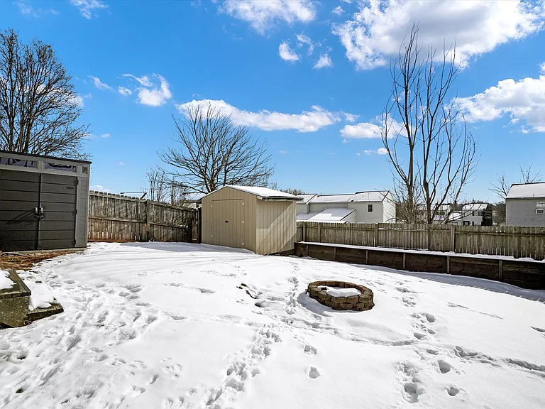 3051 Solar Dr — Photo 27