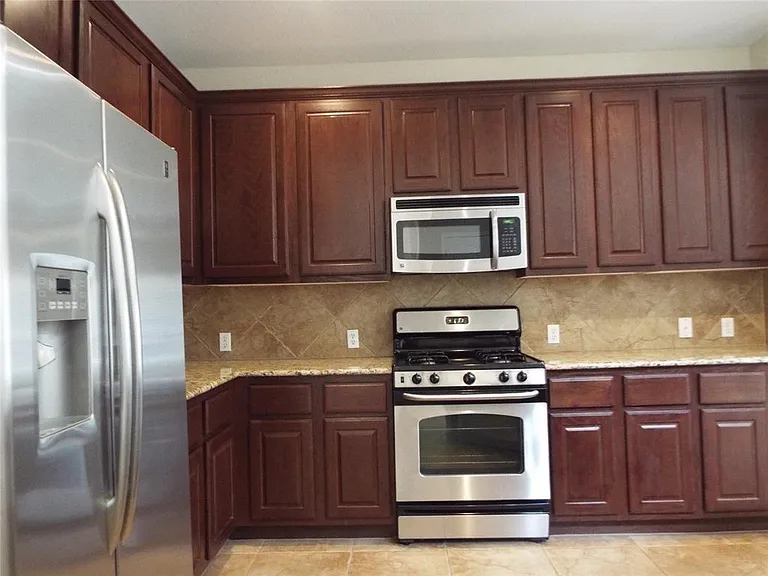 11400 W Parmer Ln #27 — Photo 5