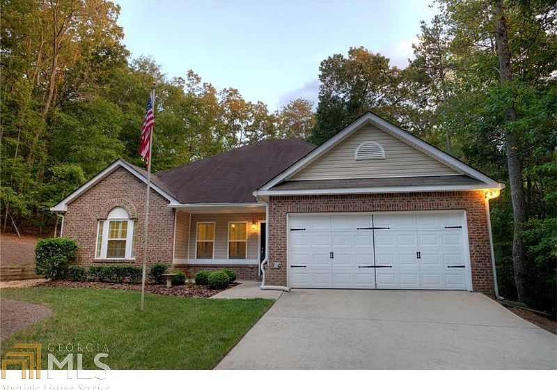 1st image of 7935 Beachwood Dr