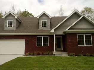 5526 Village Ln, Memphis, IN 47143