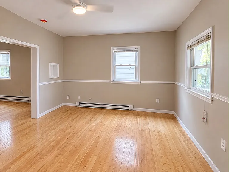 22 Leland Ave — Photo 18