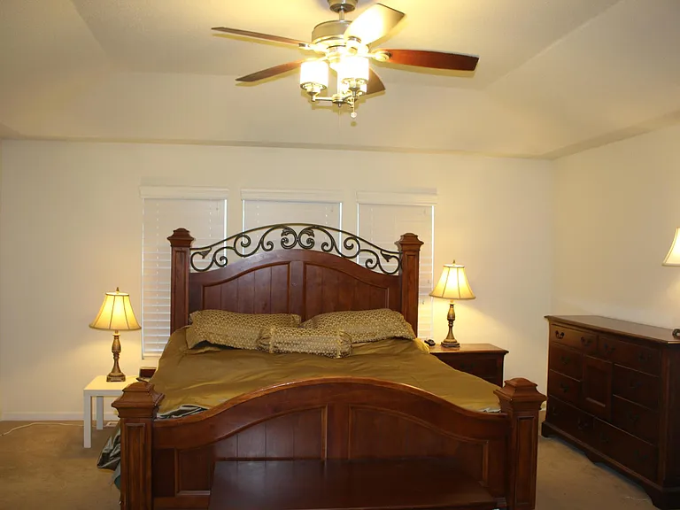 Master Bed Room