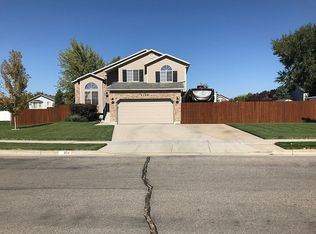 1154 W 2400 N, Clinton, UT 84015