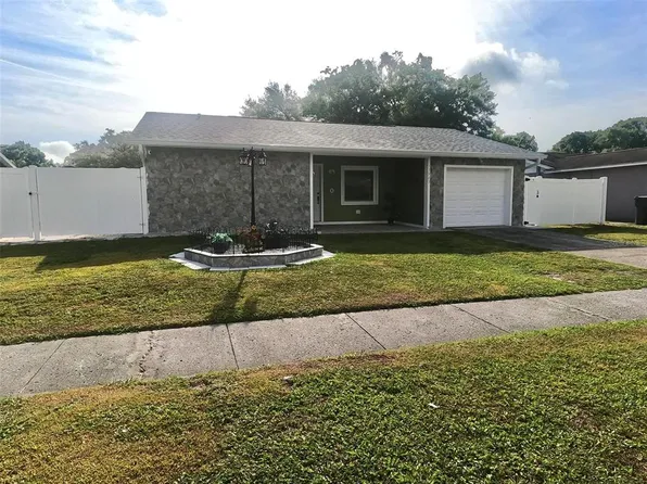 (undisclosed Address), TAMPA, FL 33625
