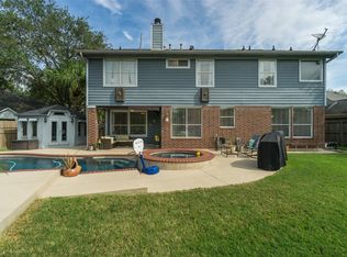 2903 Paisley Meadow Dr, League City, TX 77573