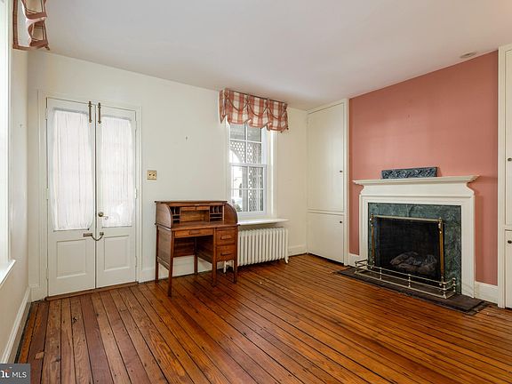 5th image of 8618 Evergreen Pl