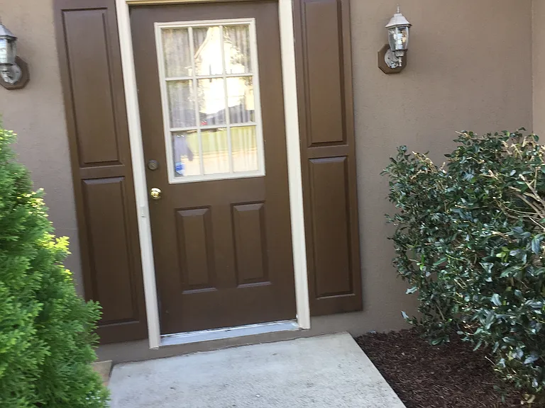 6075 Pattingham Dr — Photo 57