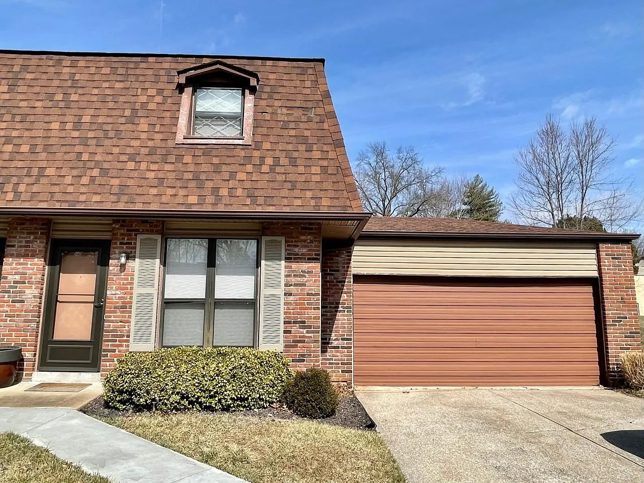 5177 Green Trace Ln photo 1