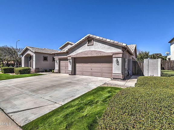 3rd image of 4112 E La Costa Dr