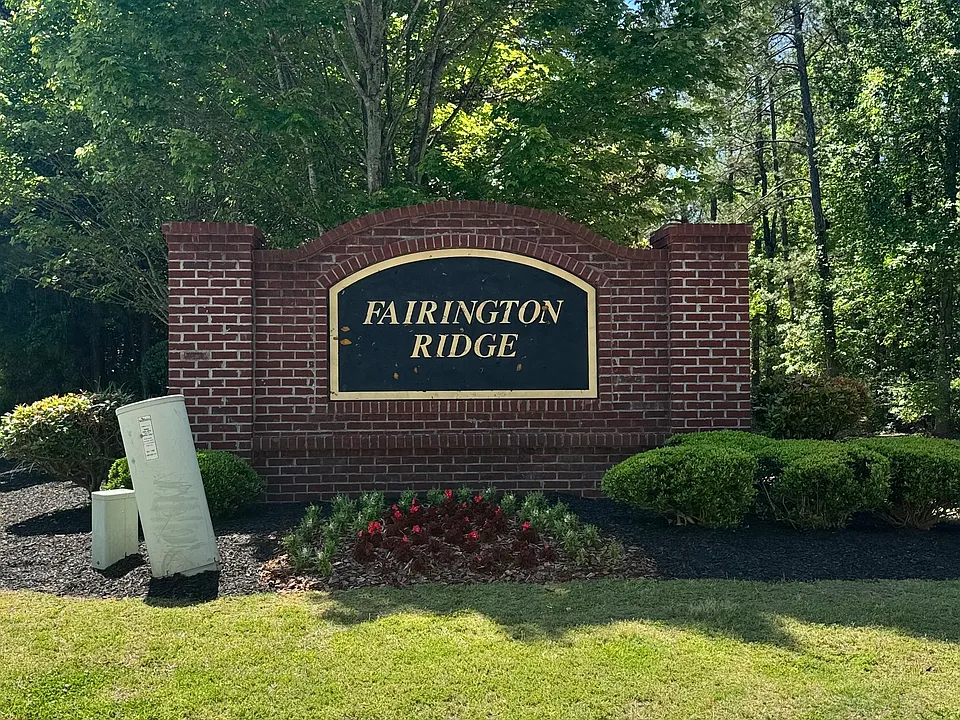 10204 Fairington Ridge Cir