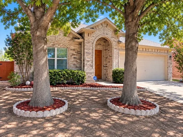 3121 Evangeline Rd, Fort Worth, TX 76140