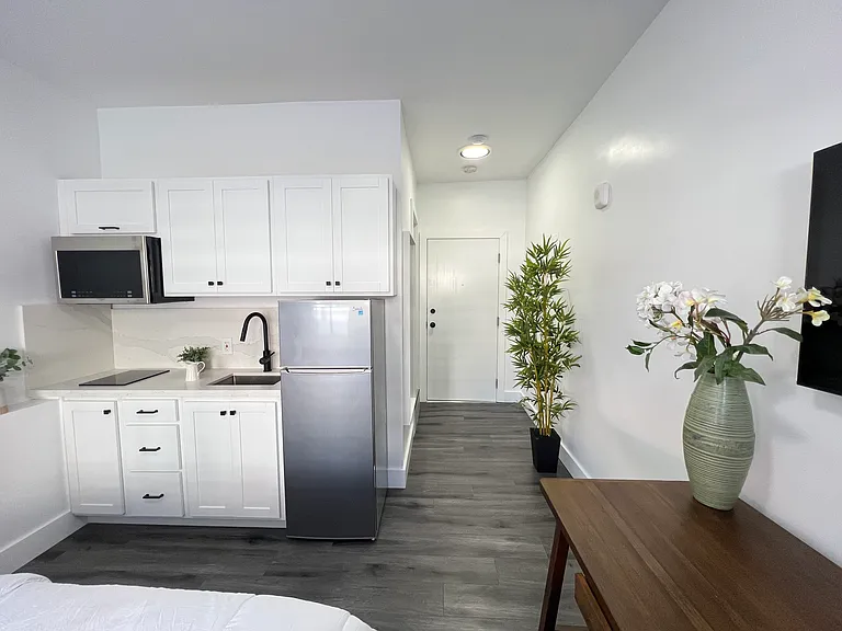 2312 Ponce De Leon Blvd #204 — Photo 19