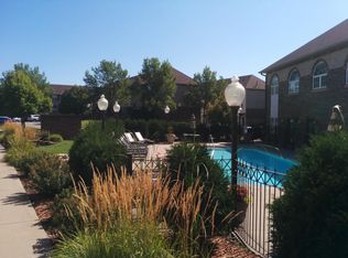 6536 Regency Ln, Eden Prairie, MN 55344
