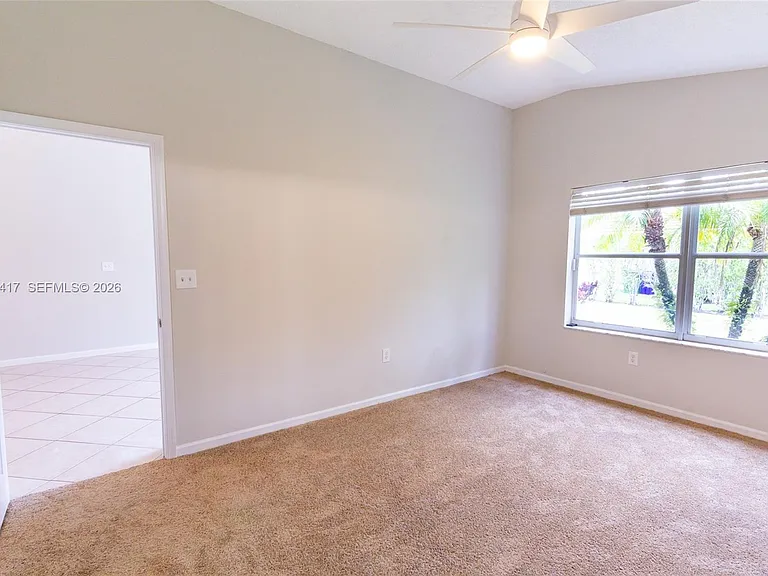 11811 SW 8th St — Photo 12