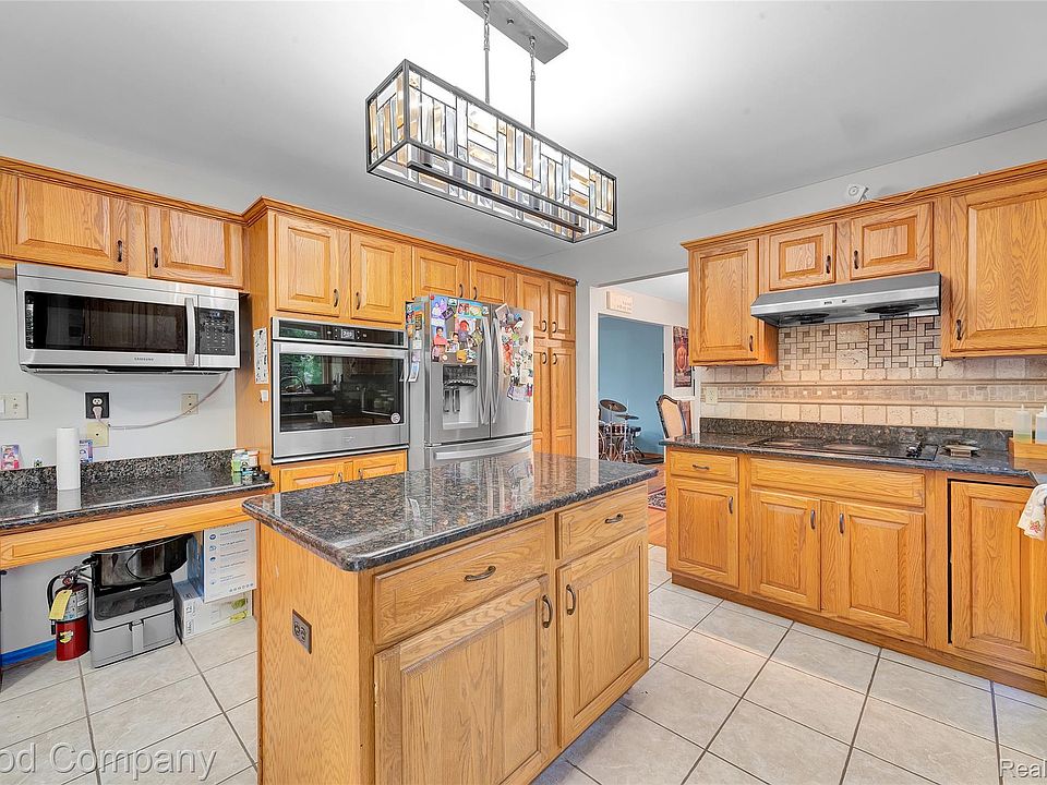 14973 River View Ct, photo 16