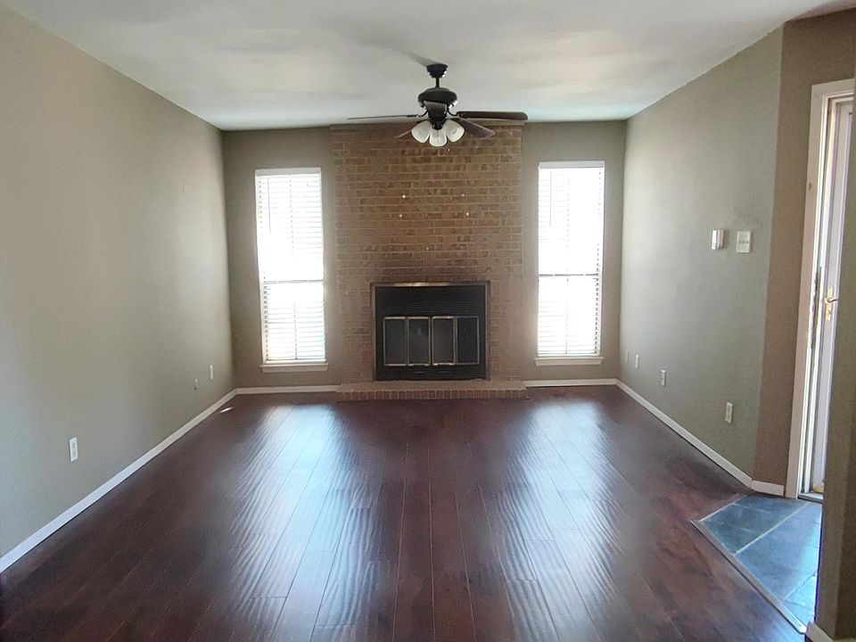 1st image of 1901 Chasewood Cir